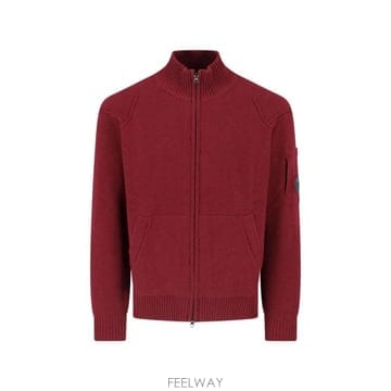 CP company 26FW ���� ���۴� ���� ��Ʈ 21CMKN708A 110149A 592 Red26FW ���� ���۴� ���� ��Ʈ 21CMKN708A 110149A 592 Red