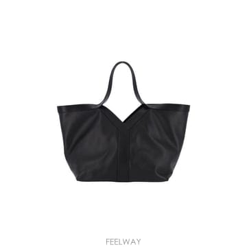 26FW 생로랑 그레인드 레더 Y 토트백 817602 AAEB3 1000 Black