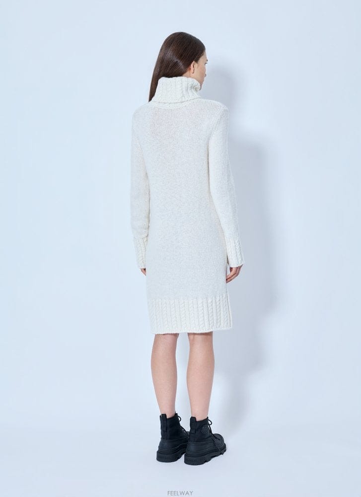 Moncler 26 F/W ��Ŭ���� ��Ʋ�� ��Ʈ �巹�� L2093 9L00004 N B011226738926 F/W ��Ŭ���� ��Ʋ�� ��Ʈ �巹�� L2093 9L00004 N B01