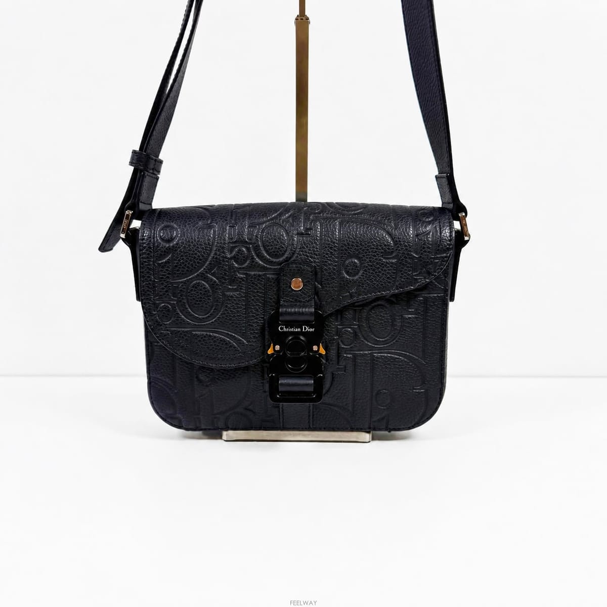 DIOR ��� ������ũ �׷���Ƽ �÷� �޽������� ������ũ �׷���Ƽ �÷� �޽�����