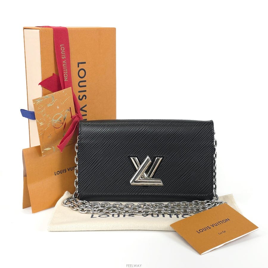 Louis Vuitton ���̺��� M62038 ���� Ʈ����Ʈ ü�� ũ�ν��� �Ŀ�ġ����̺��� M62038 ���� Ʈ����Ʈ ü�� ũ�ν��� �Ŀ�ġ��