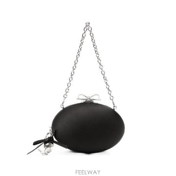 Self Portrait �׶�����Ÿ �ؿ� ���� ��Ʈ����Ʈ ���� SATIN CLUTCH PF26 322B BBLACK�׶�����Ÿ �ؿ� ���� ��Ʈ����Ʈ ���� SATIN CLUTCH PF26