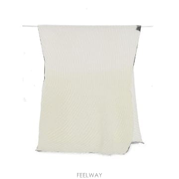 Issey Miyake �׶�����Ÿ �ؿ� �̼��̹̾��� ���� SCARF IM68AD10507�׶�����Ÿ �ؿ� �̼��̹̾��� ���� SCARF IM68AD10507