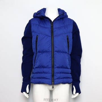 Moncler ��Ŭ���� 8G00027 ���� MAGLIA ���׸��� �׷���� ���� �е� ����aa65920��Ŭ���� 8G00027 ���� MAGLIA ���׸��� �׷���� ���� ��