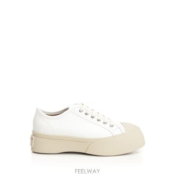 마르니 스니커즈