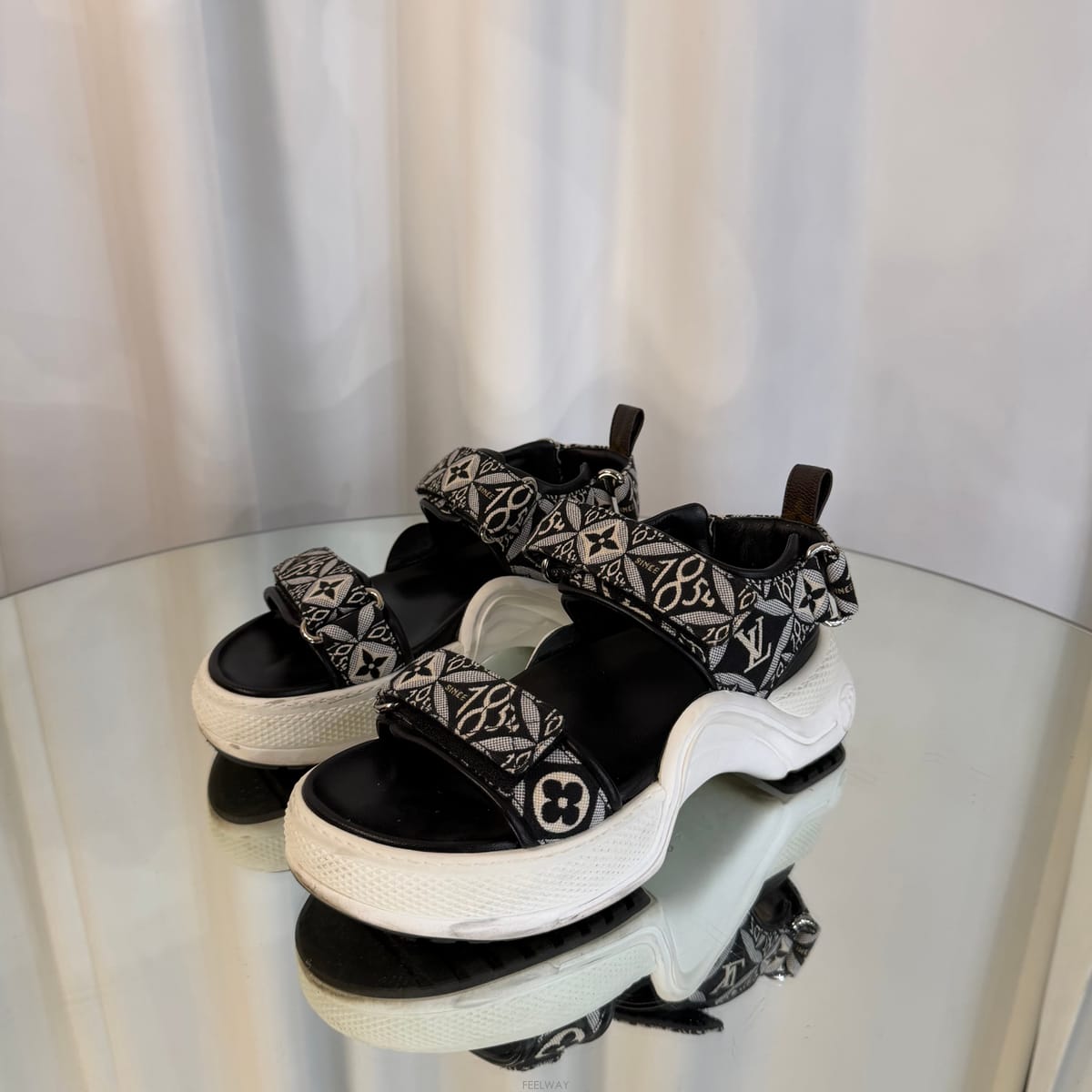 Louis Vuitton ���̺��� 1854 ���׷� ��ġ����Ʈ ���� 38���̺��� 1854 ���׷� ��ġ����Ʈ ���� 38