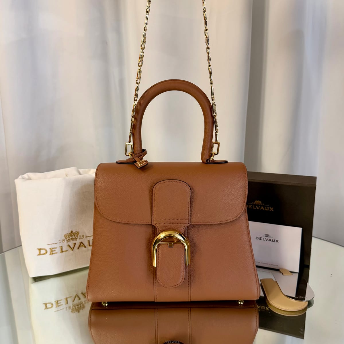 Delvaux ���� �긮�� MM ��Ʈ ����� + �� ��ü�� ��Ʈ������ �긮�� MM ��Ʈ ����� + �� ��ü�� ��Ʈ��