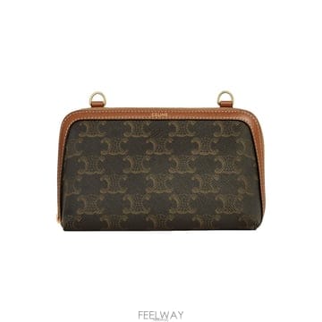 CELINE ������ 26SS Ʈ������ Ŭ��ġ ü�ι� ź 10E382 CBX 04LU������ 26SS Ʈ������ Ŭ��ġ ü�ι� ź 10E382 CBX 04LU