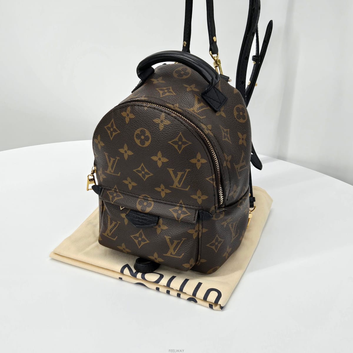 Louis Vuitton ���̺��� LV ���׷� �ʽ����� �̴� ���ѷ��̺��� LV ���׷� �ʽ����� �̴� ����