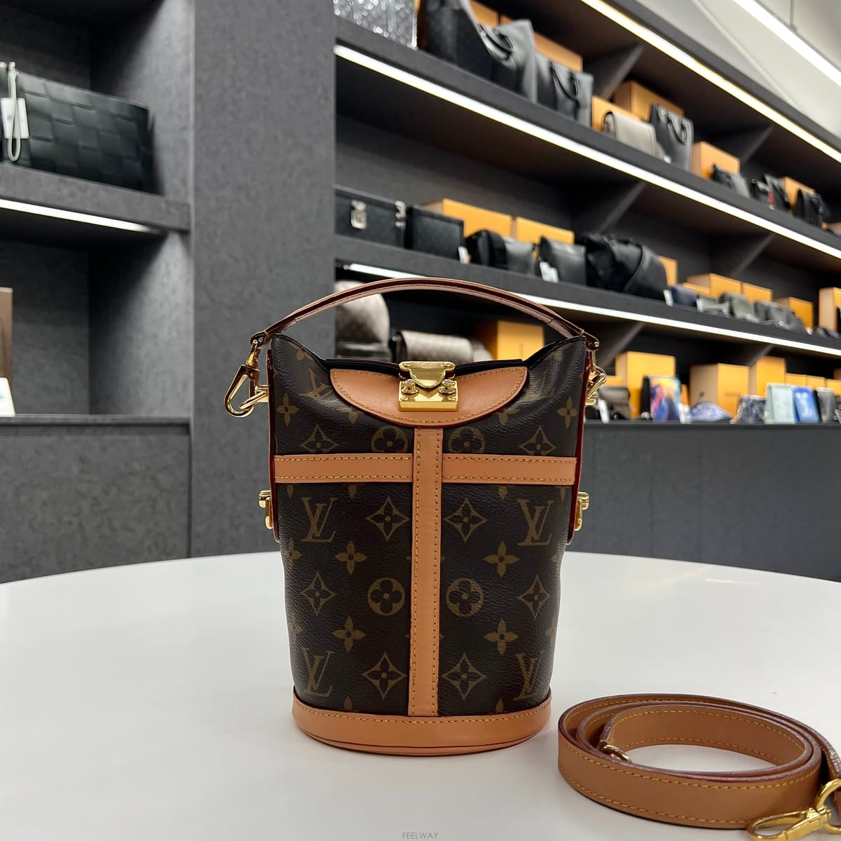 Louis Vuitton ���̺��� ���׷� ĵ���� ��Ŷ ���ù���̺��� ���׷� ĵ���� ��Ŷ ���ù�