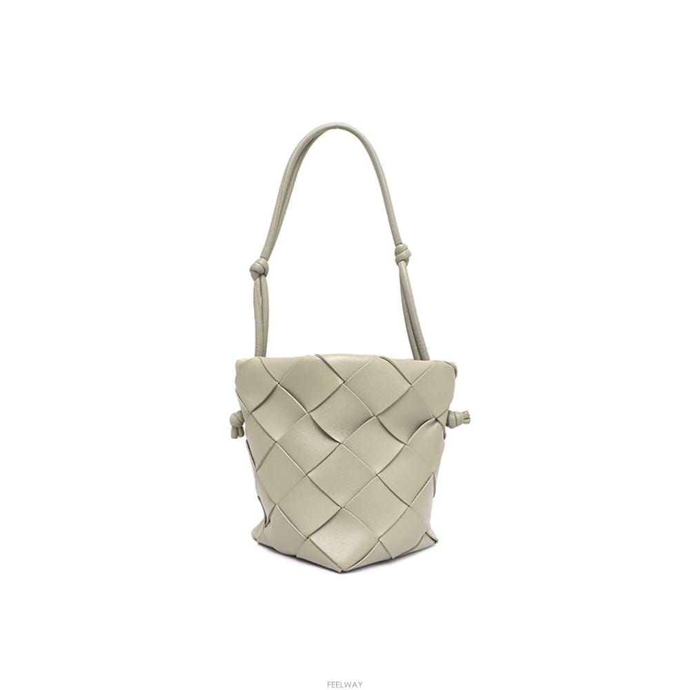Bottega Veneta ���װ�����Ÿ 701916 ��Ʈ��ġ���� ī��Ʈ ���� �����kk04063347���װ�����Ÿ 701916 ��Ʈ��ġ���� ī��Ʈ ���� �����kk0