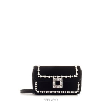 (해외배송) 로저비비에 Roger Vivier Jeu de Fille 장식 벨벳 클러치백 RBWANMC910