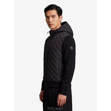 26FW 몽클레어 패치로고 후드 패딩 자켓 [M] L2091 9B00026 M4281 999