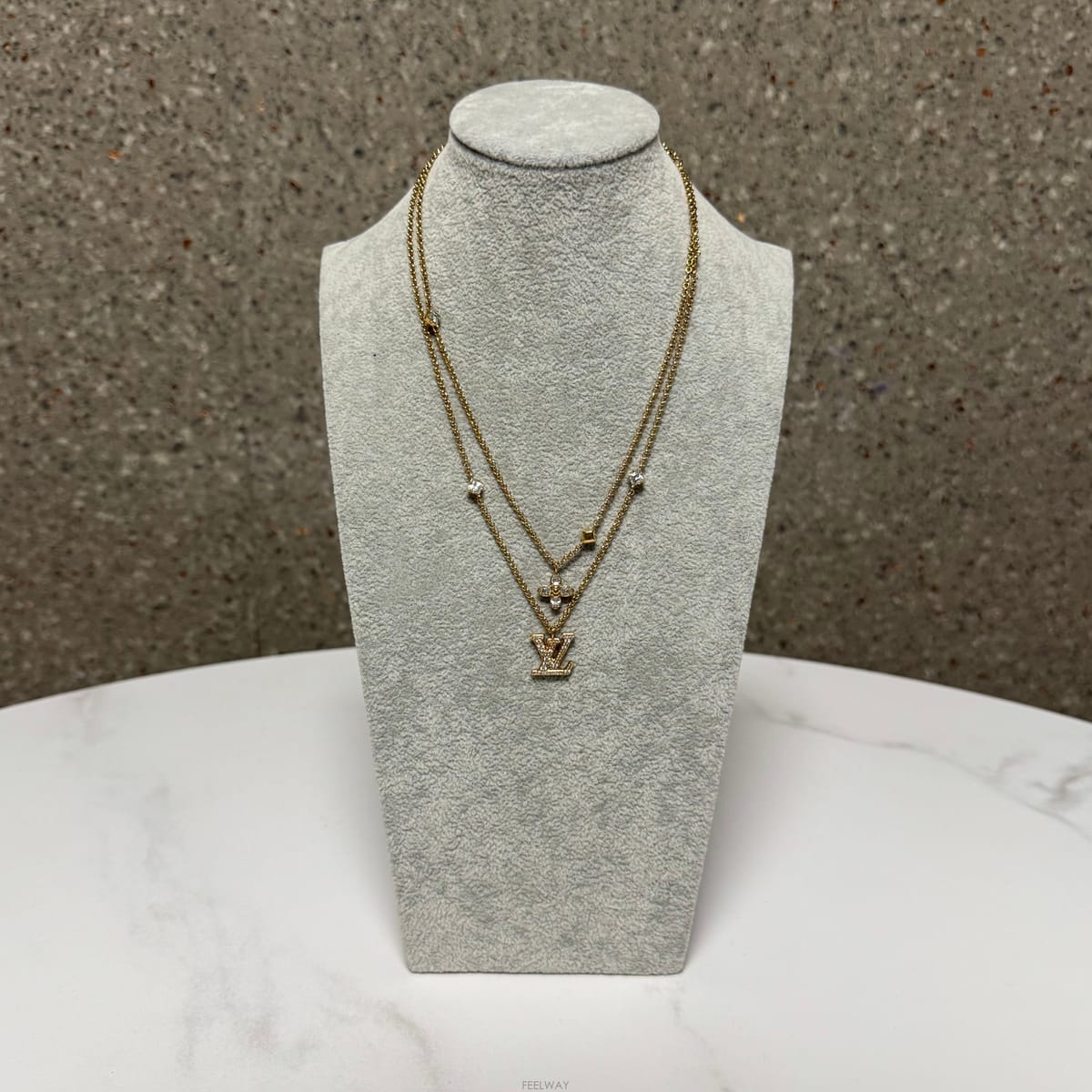 Louis Vuitton [M01845,1ȸ��]���̺��� LV ���̵� ť�� �����[M01845,1ȸ��]���̺��� LV ���̵� ť�� �����