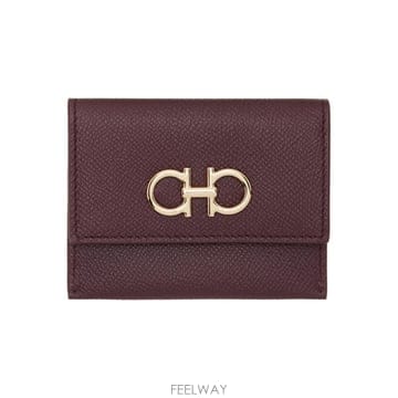 Ferragamo ��󰡸� ���ǵ� ��ġ�� ī�� ���� 789868 TP876542101��󰡸� ���ǵ� ��ġ�� ī�� ���� 789868 TP876542101