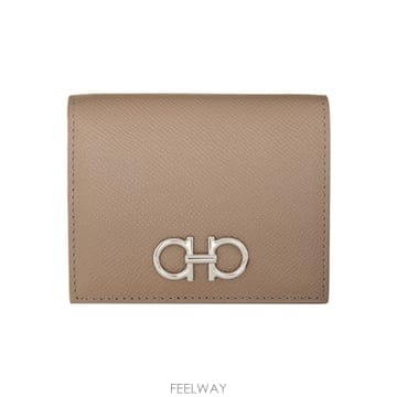 Ferragamo 26 FW ��󰡸� ���� ��ġ�� ī�� ���� 262270F03700026 FW ��󰡸� ���� ��ġ�� ī�� ���� 262270F037000