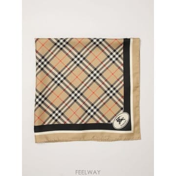 Burberry ������ ���� ��ī�� 8113048 TP646314180������ ���� ��ī�� 8113048 TP646314180