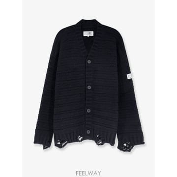 [A8] MM6 메종 마르지엘라 SH0HP0005 라운드넥 니트 스웨터 남성 SH0HP0005-M130409