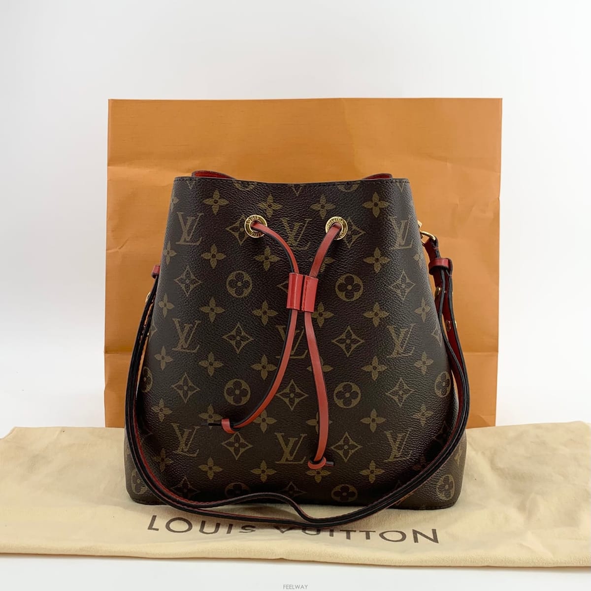 Louis Vuitton ���̺��� ���׷� �׿��뿡 M44021���̺��� ���׷� �׿��뿡 M44021