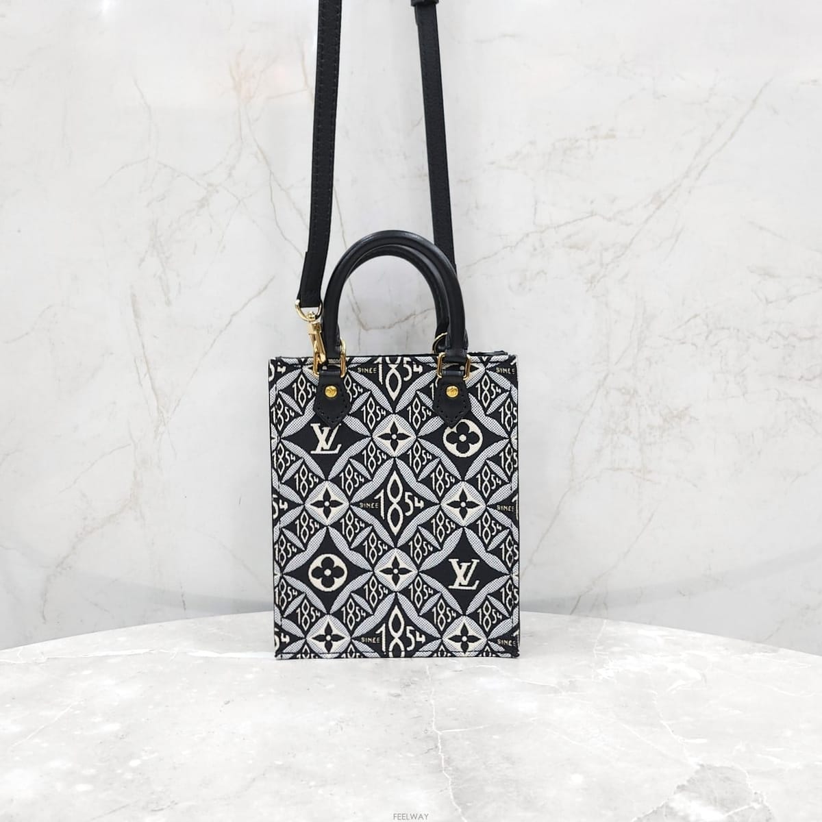 Louis Vuitton [������] ���̺��� ���׷� 1854 �ڶ� �� �ö� ũ�ν���[������] ���̺��� ���׷� 1854 �ڶ� �� �ö� ũ�ν���