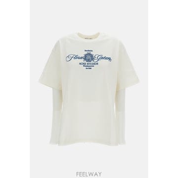 아크네 반팔 티셔츠