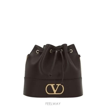Valentino VLogo Signature Drawstring 미니 버킷 백 9W2P0T83AWD 0TO