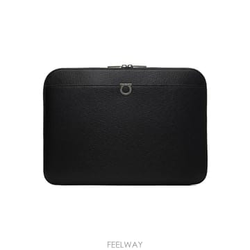 Ferragamo 26 FW ��󰡸� ���� ��ġ�� ��ť��Ʈ ���̽� 262270M17100026 FW ��󰡸� ���� ��ġ�� ��ť��Ʈ ���̽� 262270M1710