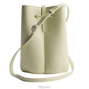 DIOR 26 FW Petit Trefle �ڶ� Ʈ���� ��ν�Ʈ�� Ŭ���� �̴� ��Ŷ��26 FW Petit Trefle �ڶ� Ʈ���� ��ν�Ʈ�� Ŭ���� �̴� 