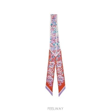 GUCCI �׶�����Ÿ �ؿ� ���� ���� PRINTED SILK FOULARD 7831893G0017571�׶�����Ÿ �ؿ� ���� ���� PRINTED SILK FOULARD 7831893