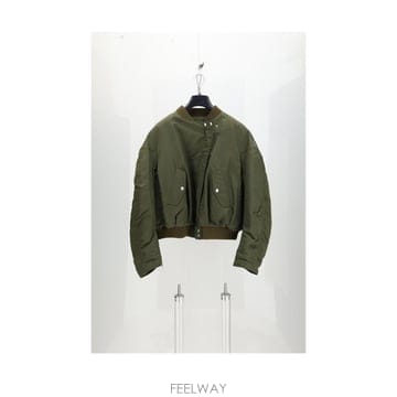 해외 이태리배송 AW26 셀린느 남성 봄버 재킷 RV19T0P55_02KK