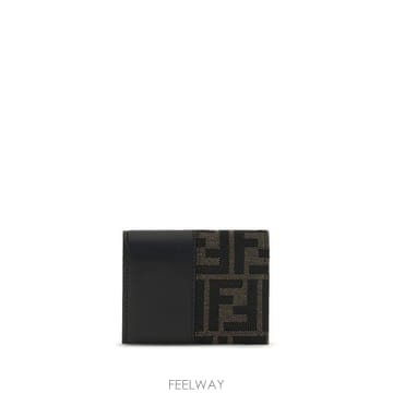FENDI �ؿ� ���¸���� AW26 ��� ���� FF ��ī�� ī�� Ȧ�� 7M0396B139_F0XLL�ؿ� ���¸���� AW26 ��� ���� FF ��ī�� ī�� Ȧ�� 7M0
