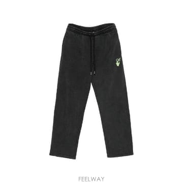 Off White �׶�����Ÿ �ؿ� ����ȭ��Ʈ ���� BACCO ARROW SWEATPANTS OMCH05AF26FLE00100�׶�����Ÿ �ؿ� ����ȭ��Ʈ ���� BACCO ARROW SWEATPANTS