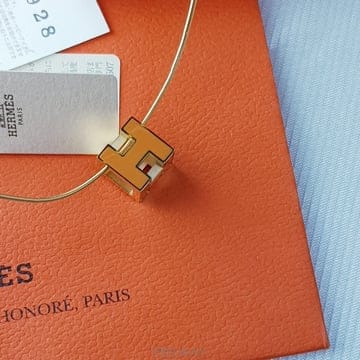 HERMES �����޽� Hť�� ����� ���Ʈ ���ڸ���̿����޽� Hť�� ����� ���Ʈ ���ڸ����