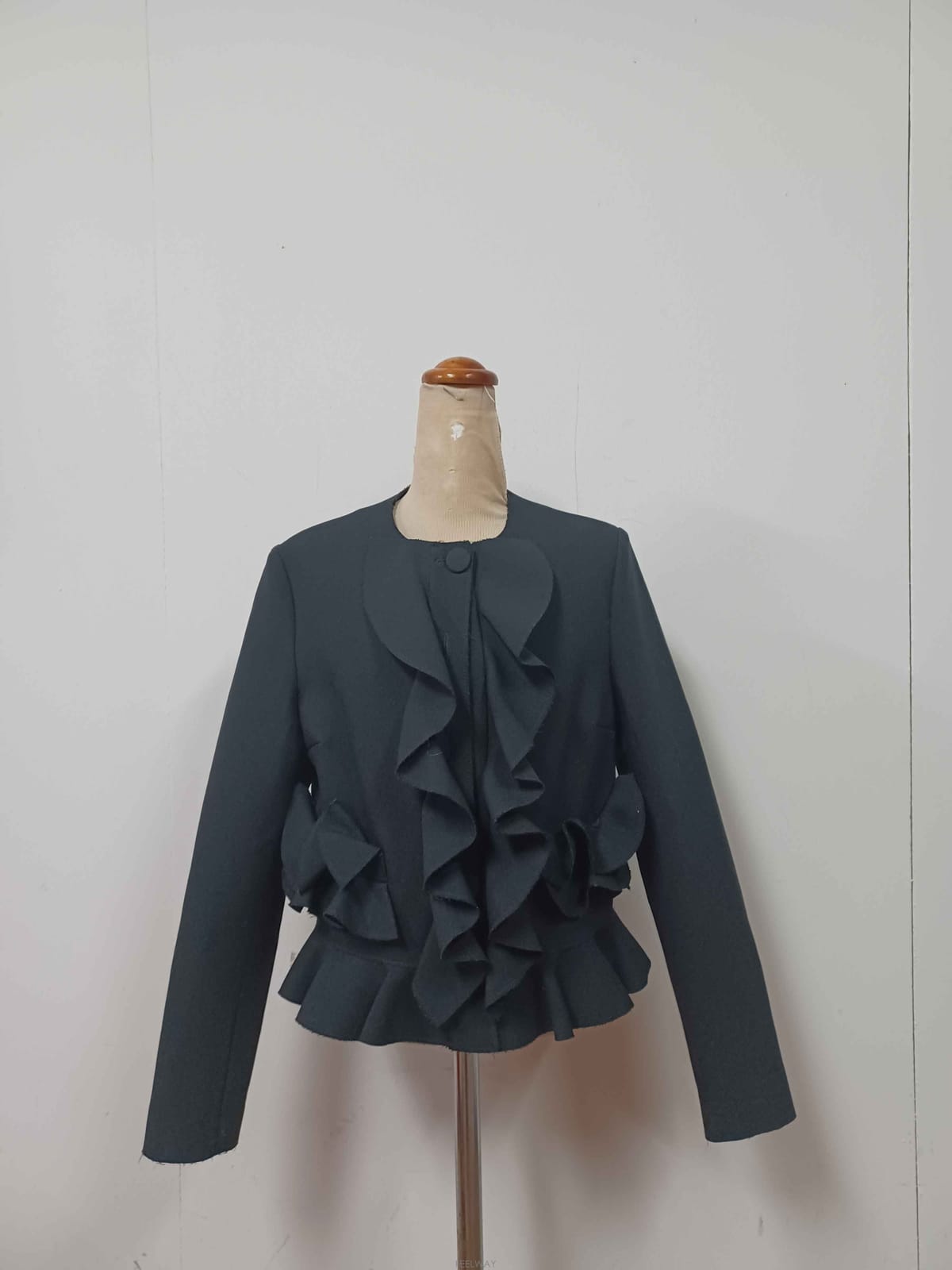 MSGM ��ȫ����/J-12216/MSGM ��ǰ ������ ���� 38��ȫ����/J-12216/MSGM ��ǰ ������ ���� 38