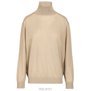 더 로우 블라우스 탑