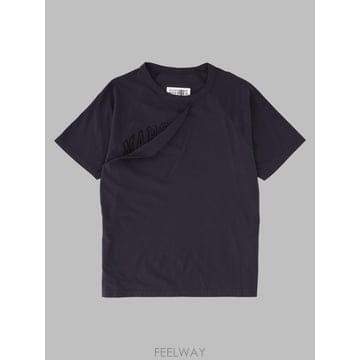 26 F/W MM6 메종 마르지엘라 티셔츠 콘 PANNELLO FRO B0042270882