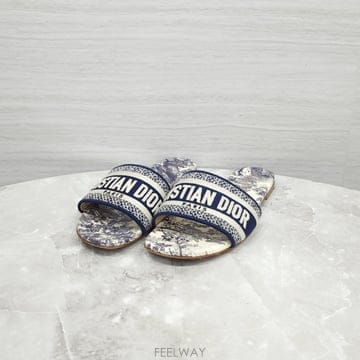 크리스찬디올 DWAY 뮬 딥블루