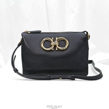 Ferragamo �߰���ǰ�Ǵ��� / Ferragamo(��󰡸�) 21 3000 ���� ī����Ų Ʈ�������� ���� ��ġ�߰���ǰ�Ǵ��� / Ferragamo(��󰡸�) 21 3000 ���� ī��