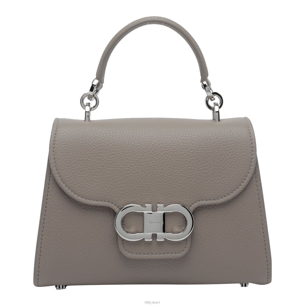 Ferragamo 26 F/W ��󰡸� DOUB GTH S 795702/21A762WA B001227105926 F/W ��󰡸� DOUB GTH S 795702/21A762WA B0012271059