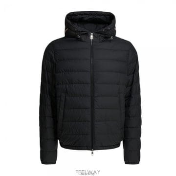 Moncler ��Ŭ���� 26SS VERMEILLE �ĵ� �е����� ���� 1A000 06 597X2 999��Ŭ���� 26SS VERMEILLE �ĵ� �е����� ���� 1A000 06 59