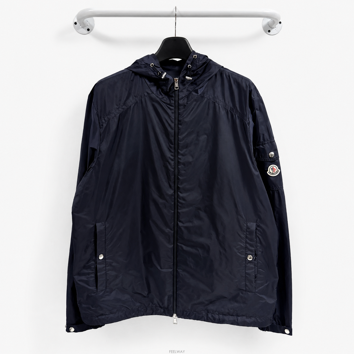 Moncler ��Ŭ���� ��Ƽ�ƽ� �ٶ����� ���ϸ�Ŭ���� ��Ƽ�ƽ� �ٶ����� ����