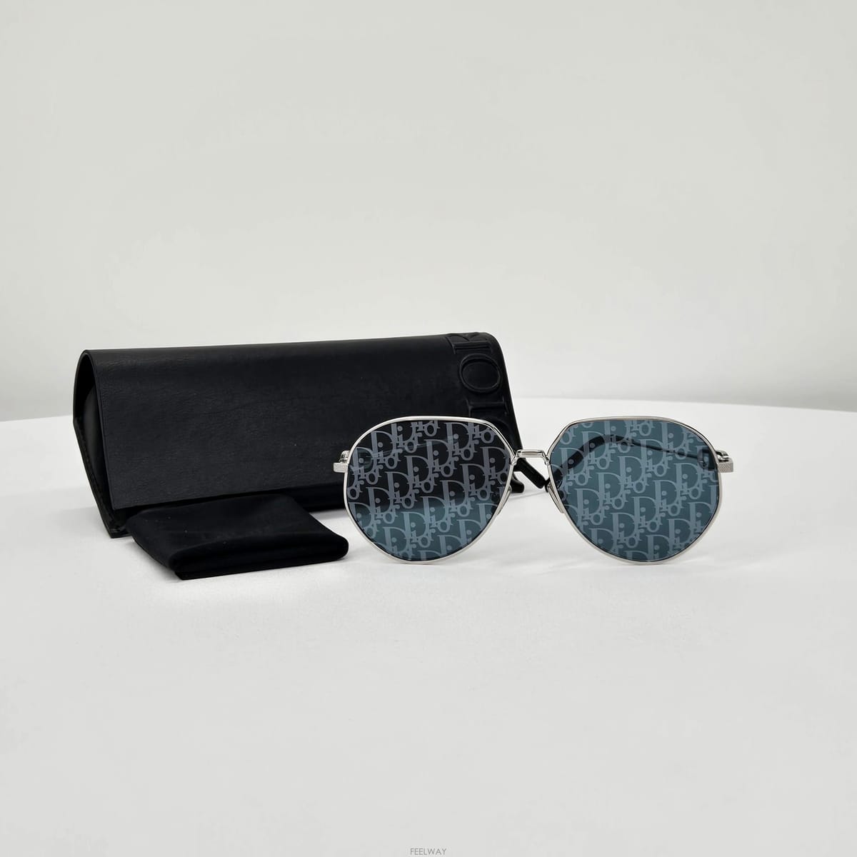 DIOR ��� ������ũ CD��ũ ���Ϸ� ���۶󽺵�� ������ũ CD��ũ ���Ϸ� ���۶�