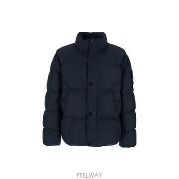 Stone Island 26FW ũ��Ŭ���� �е����� L2S15 4100109 S0A23 V002026FW ũ��Ŭ���� �е����� L2S15 4100109 S0A23 V0020