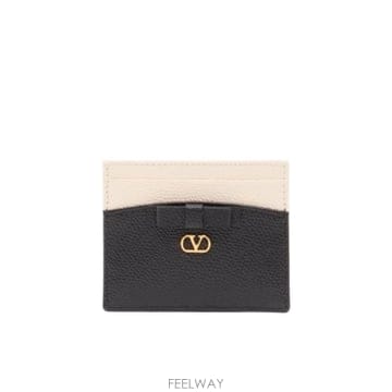 Valentino 26FW Valentino ���� ī�� Ȧ�� WP0AX6JVCL11 TP58080164626FW Valentino ���� ī�� Ȧ�� WP0AX6JVCL11 TP580801646