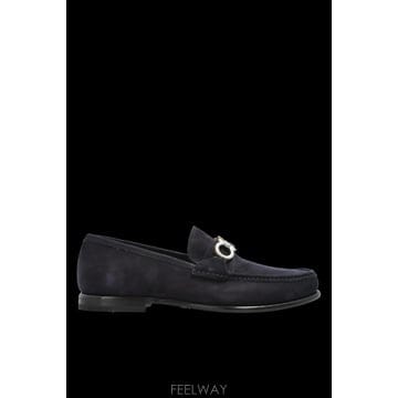 Ferragamo 26FW ����䷹ ��󰡸� Suede Avril ���� 02A015AVRIL794898NAVY TP57923226FW ����䷹ ��󰡸� Suede Avril ���� 02A015AVRIL794