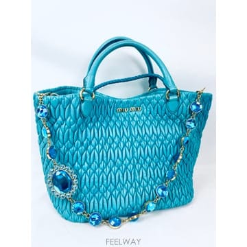 Miu Miu �̿�̿�(����) ��Ʋ��� ũ����Ż ���� ��Ʈ��̿�̿�(����) ��Ʋ��� ũ����Ż ���� ��Ʈ��