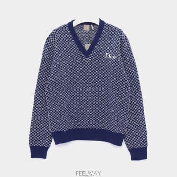 디올 자카드 브이넥라인 니트 점퍼