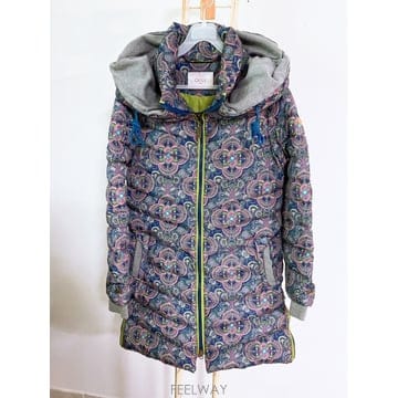 Oilily ����Ƽ��(S)���ϸ������ڿ��������̳ط��е�����Ƽ��(S)���ϸ������ڿ��������̳ط��е�