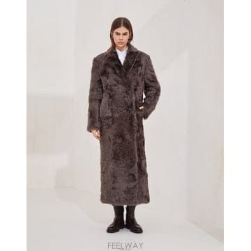 Brunello Cucinelli ���ڷ� ��ġ�ڸ� FW�÷��� ���� ���̺� �þ ��Ʈ ���� ��Ҹ� �ӵ���ڷ� ��ġ�ڸ� FW�÷��� ���� ���̺� �þ ��Ʈ ��