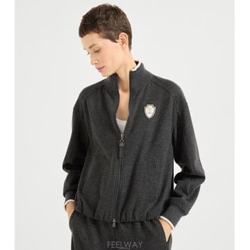 Brunello Cucinelli ���ڷ� ��ġ�ڸ� FW�÷��� ���� ���̳� �������� ������̴��� �ַθ޿� ũ����Ʈ���ڷ� ��ġ�ڸ� FW�÷��� ���� ���̳� �������� �����